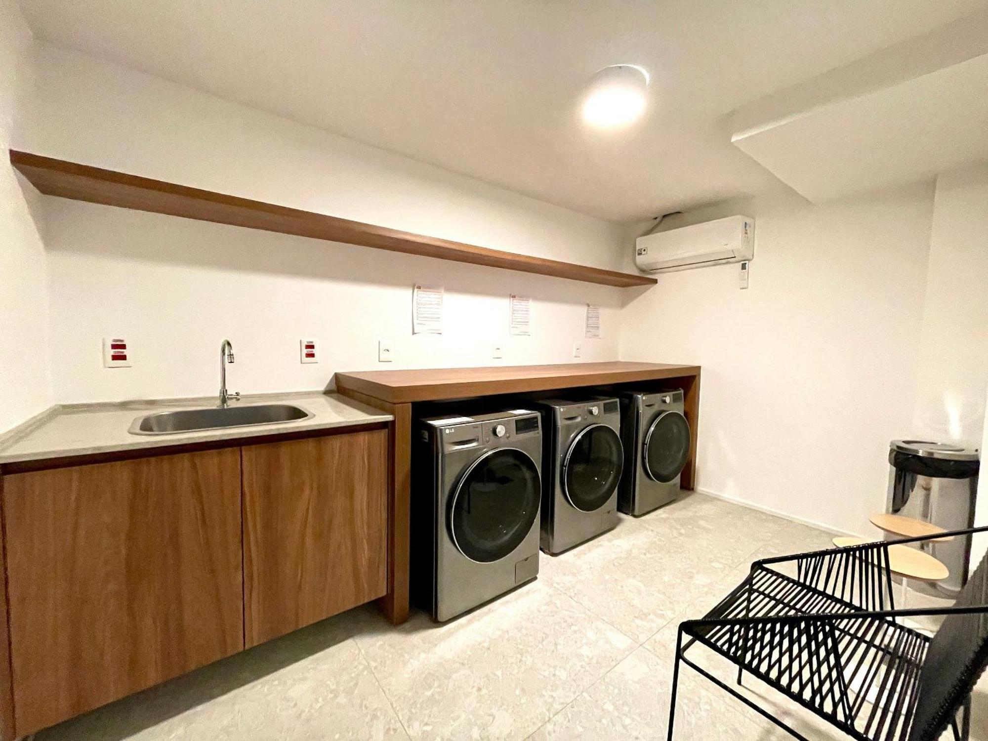 Leblon - Moderno Com Piscina E Academia. Apartamento Rio de Janeiro