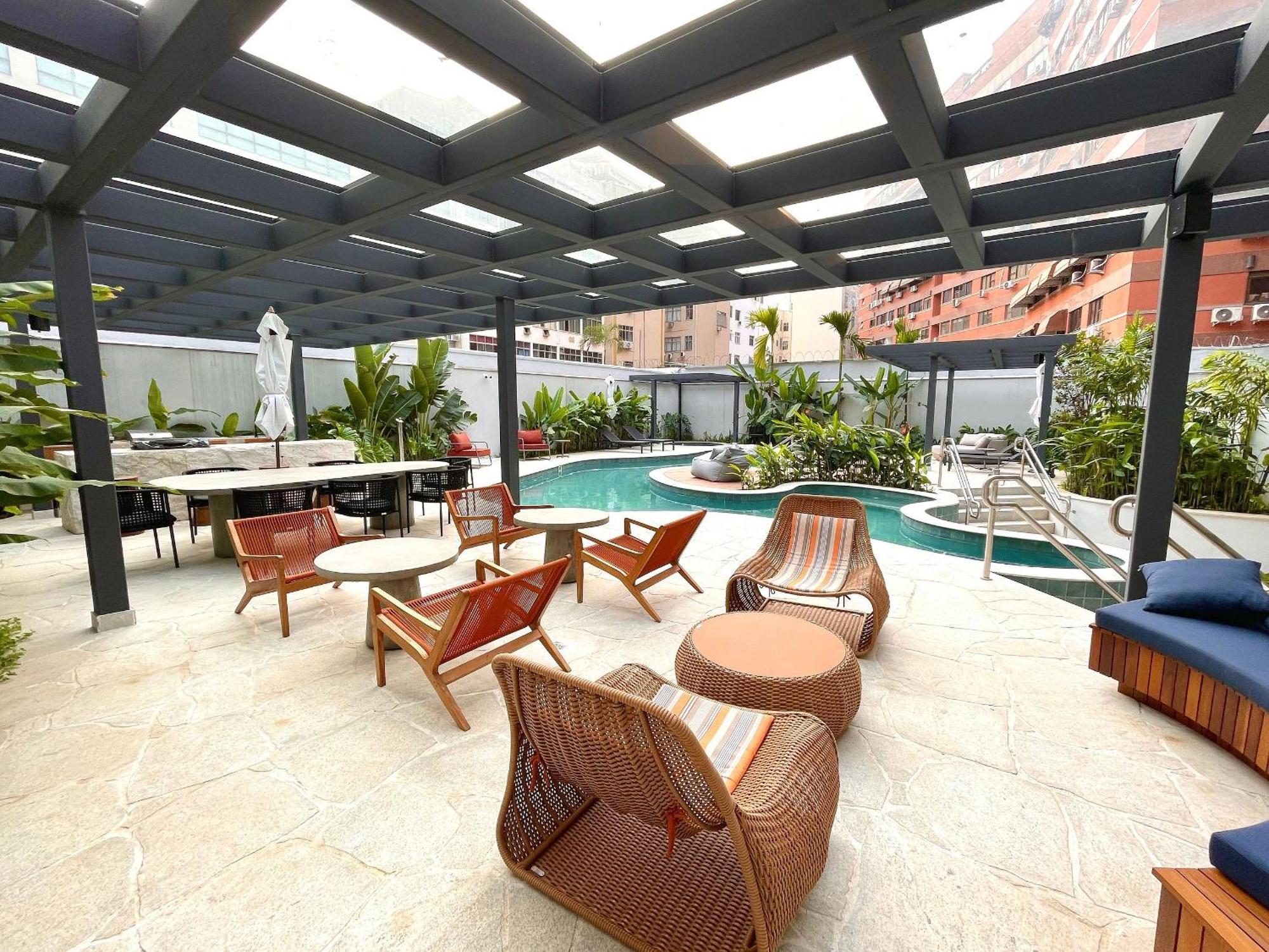 Leblon - Moderno Com Piscina E Academia. Apartamento