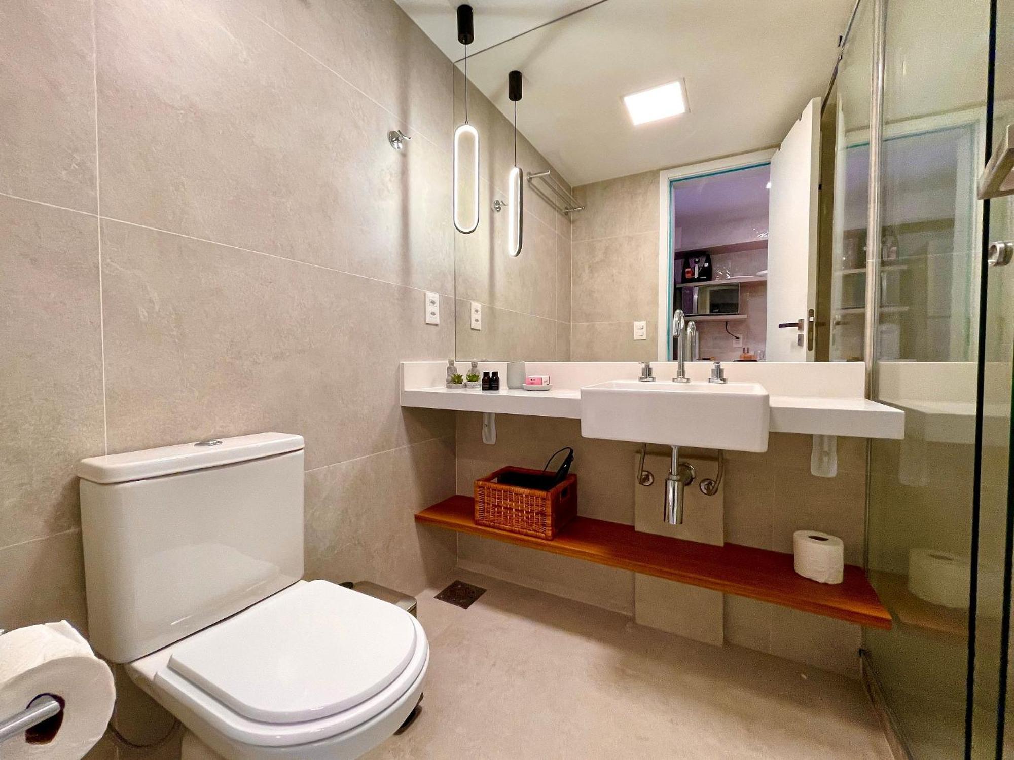 Apartamento Leblon - Moderno Com Piscina E Academia.
