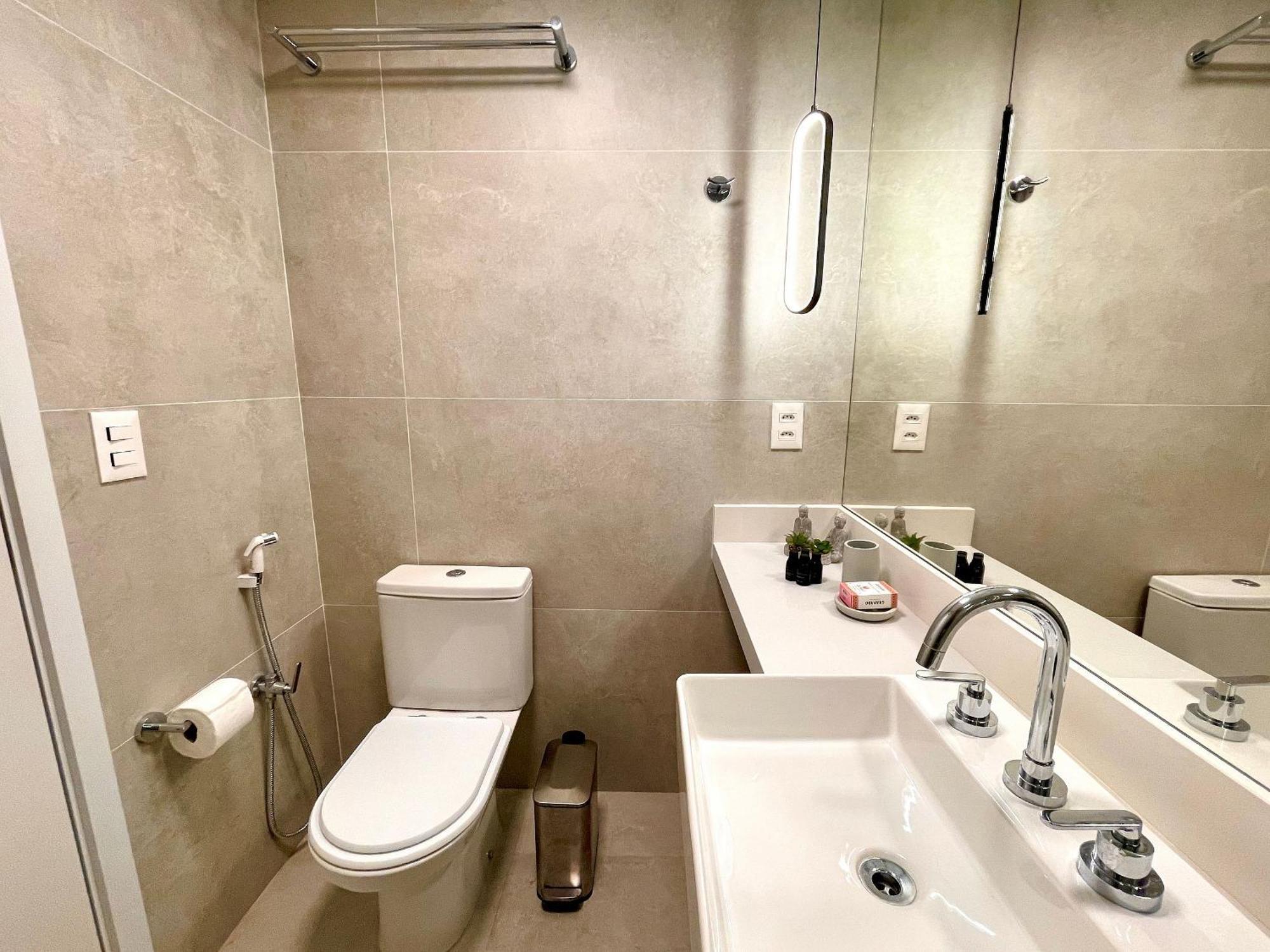Leblon - Moderno Com Piscina E Academia. Apartamento Rio de Janeiro