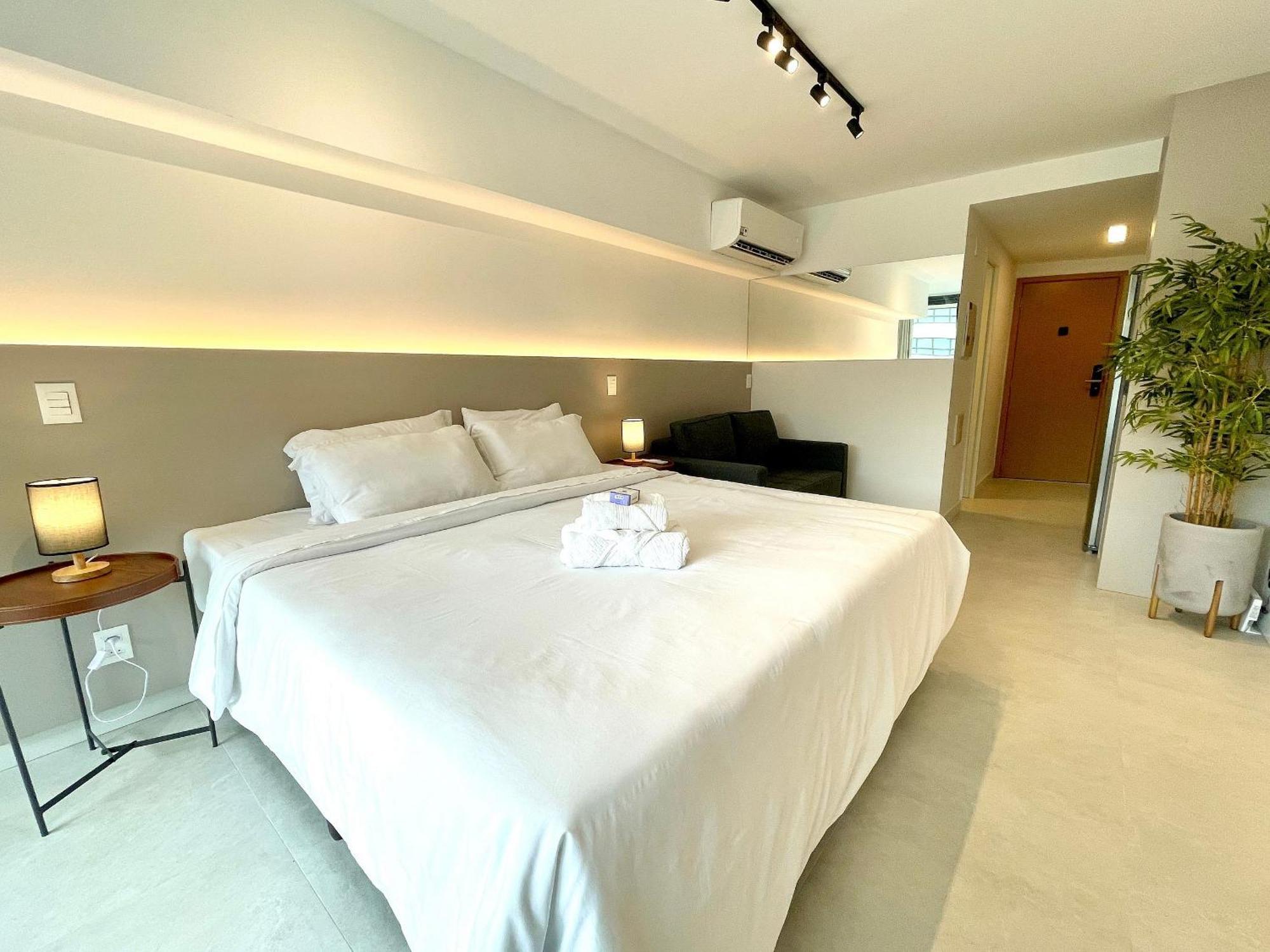 Leblon - Moderno Com Piscina E Academia. Apartamento