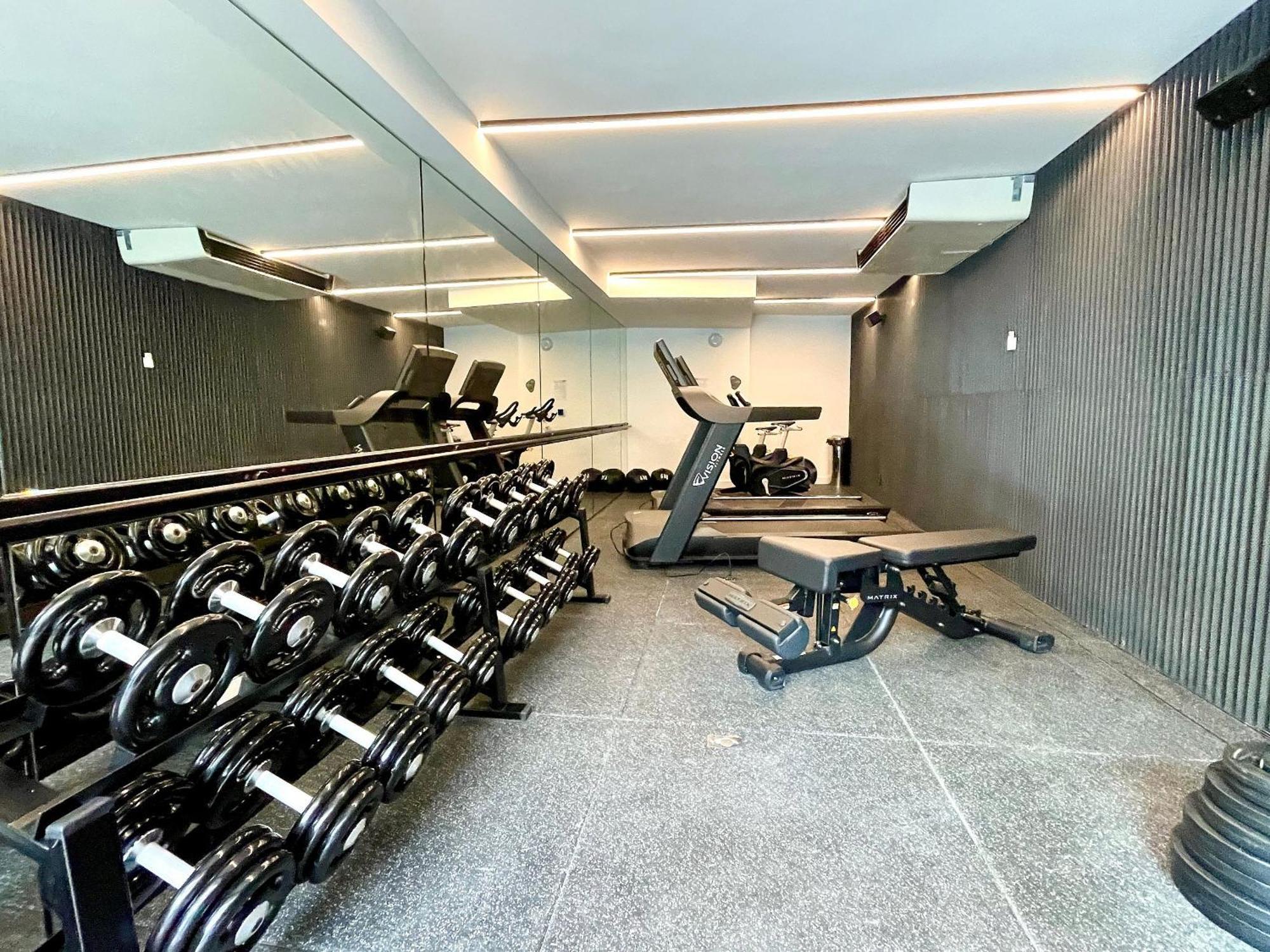 Leblon - Moderno Com Piscina E Academia. *