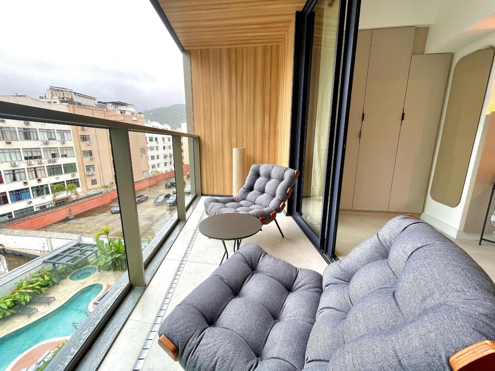 Leblon - Moderno Com Piscina E Academia. Apartamento *